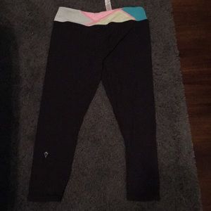 Ivivva cropped leggings